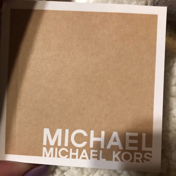 Rose gold Michael Kors watch - Picture 5 of 8